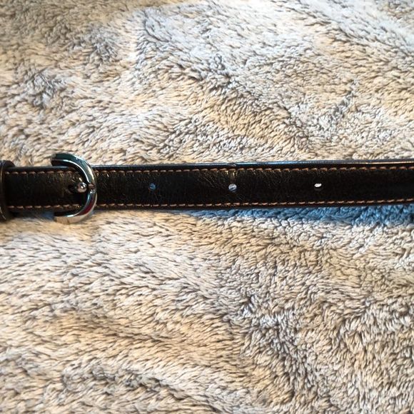 NWOT Coach Belt/ brown with silver tone metal linked circles/5 holes - Picture 3 of 9